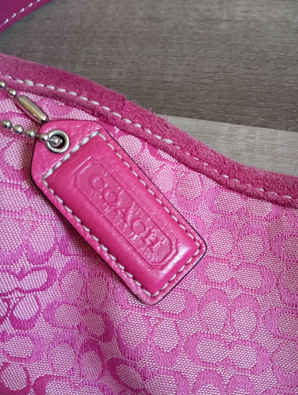 Coach Vintage Women's Y2K 2004 Hot Pink Canvas Suede Shoulder Mini Hobo Handbag - Picture 6 of 8